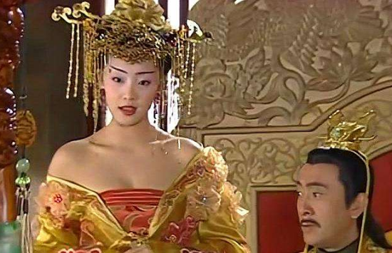 《七仙女》的大公主刘洋是晶女郎（一直在心爱的话剧舞台上发光发热）